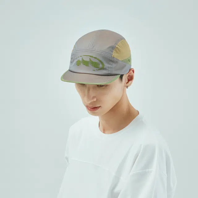 the MAD HATcher Aurora Weave Baseball Cap