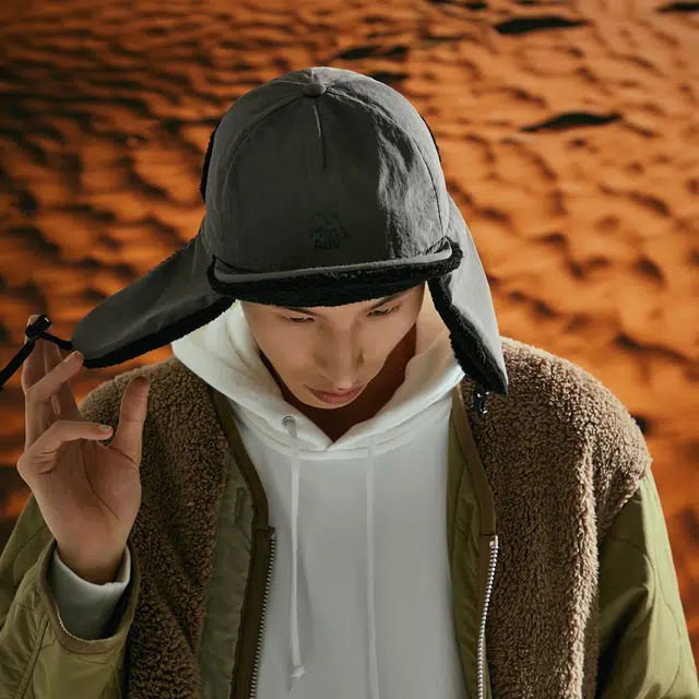 the MAD HATcher Outdoor Series