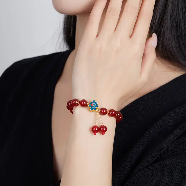 翠雅金楼 鸿运当头 精致显白红色新中式国潮国风大气百搭优雅大方转运珠 招财纳福小众设计感#好运天然 玛瑙 手串 女款