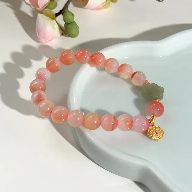 翠雅金楼 吉祥如意好事莲莲 新中式国潮富贵莲花招财纳福转运 精致百搭清冷感学生通勤#好运 蜜桃红天然 玛瑙 手串 女款