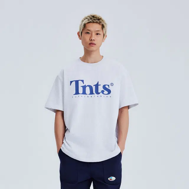 TURNTHETABLES T