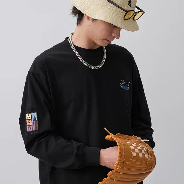 ACTIONSQUAD T