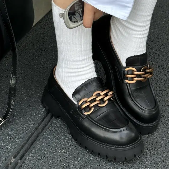 Beau Today Loafers Black