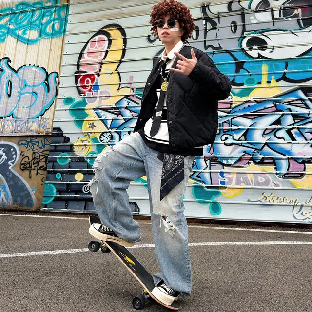 Beau Today Street Artist 3.3cm