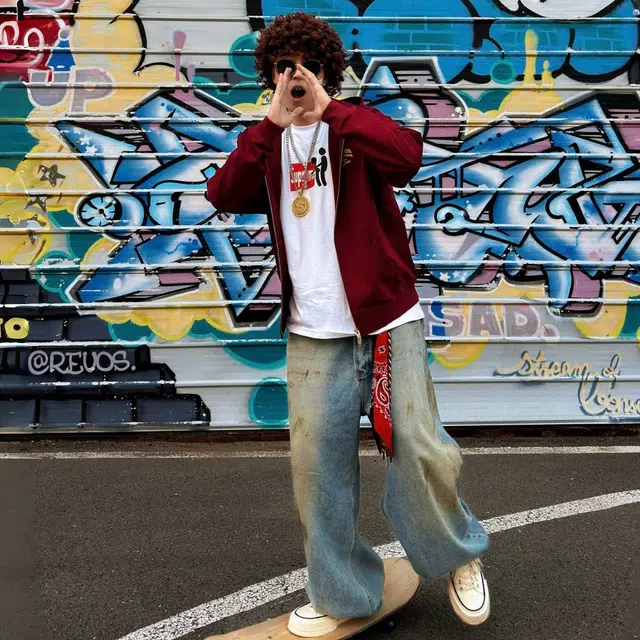 Beau Today Street Artist 3.3cm