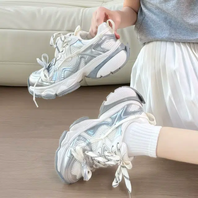 Beau Today Low Top Sneakers White Green