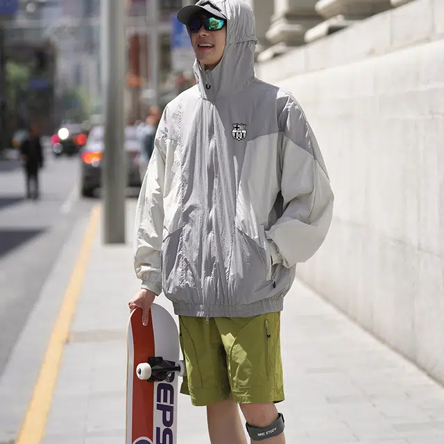 巴塞罗那足球俱乐部 轻奢简约潮流休闲奢华质感美式高街纯色高级户外运动 超轻透气速干防尘防虫防风防紫外线防晒服 男女同款