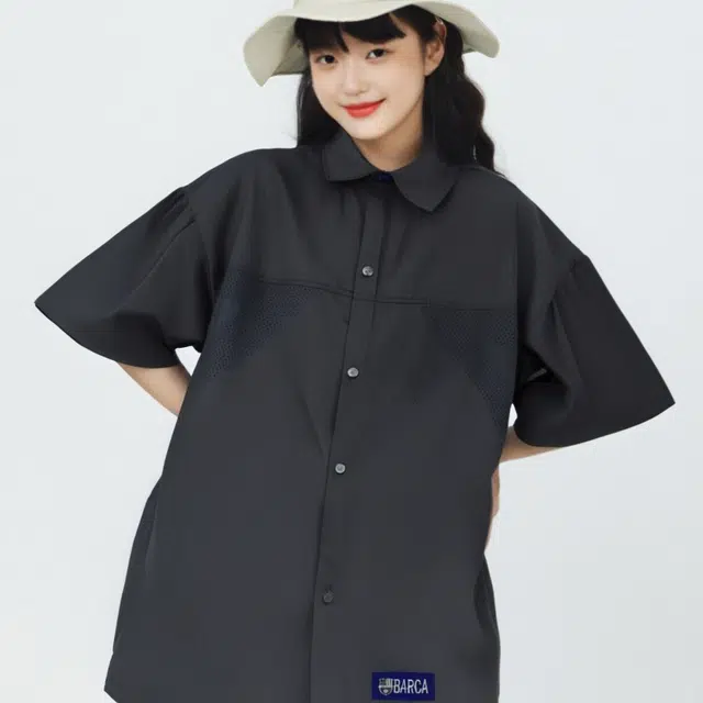 巴塞罗那足球俱乐部 美式复古纯色宽松日常通勤上衣潮牌时尚凉感透气百搭休闲翻领网洞经典蓝标短袖衬衫 男女同款