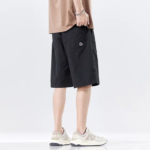 羽浅 薄款冰丝五分裤工装运动中裤潮流贴标宽松百搭休闲短裤 男款