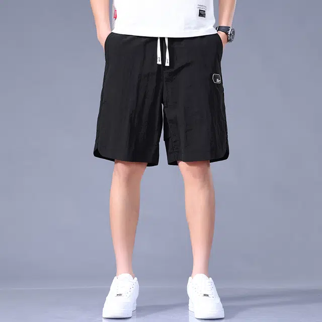 羽浅 薄款透气冰丝五分裤时尚运动中裤潮牌贴标宽松百搭休闲短裤 男款