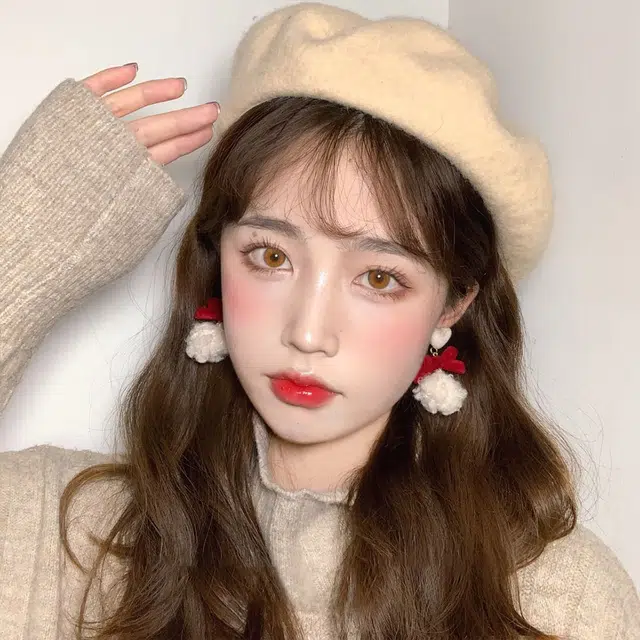 【圣诞红~蝴蝶结爱心】 攸委 可爱甜美少女心毛球耳环耳钉 秋冬毛绒气质精致耳饰时尚百搭 合金 毛茸茸学生小众设计感无耳洞耳夹 女款
