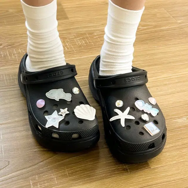 Crocs DIY