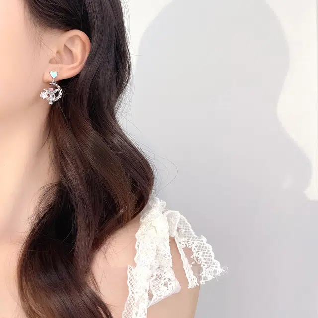 【甜美气质⭐月亮天使星】 攸委 甜酷超闪粉色爱心可爱少女心精灵耳钉 耳环个性学生 锆石 高级感轻奢时尚百搭小众耳饰 女款