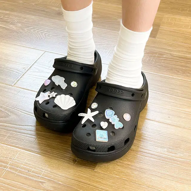 Crocs DIY