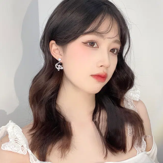 【甜美气质⭐月亮天使星】 攸委 甜酷超闪粉色爱心可爱少女心精灵耳钉 耳环个性学生 锆石 高级感轻奢时尚百搭小众耳饰 女款