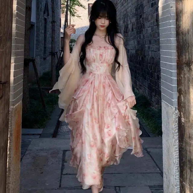 水中花 法优雅碎花长裙气质收腰显瘦荷叶边设计甜美晕染裙装套装 女款