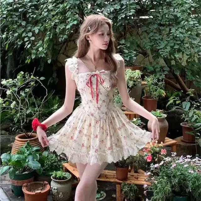 水中花 法式田园温柔风开衫收腰显瘦碎花设计感吊带连衣裙装套装 女款