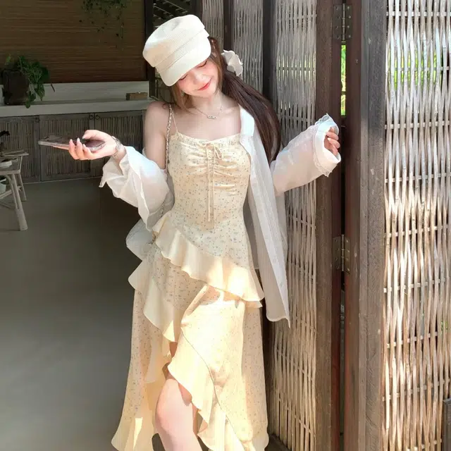 水中花 法式少女不规则拼接设计感荷叶边碎花长裙吊带连衣裙 女款