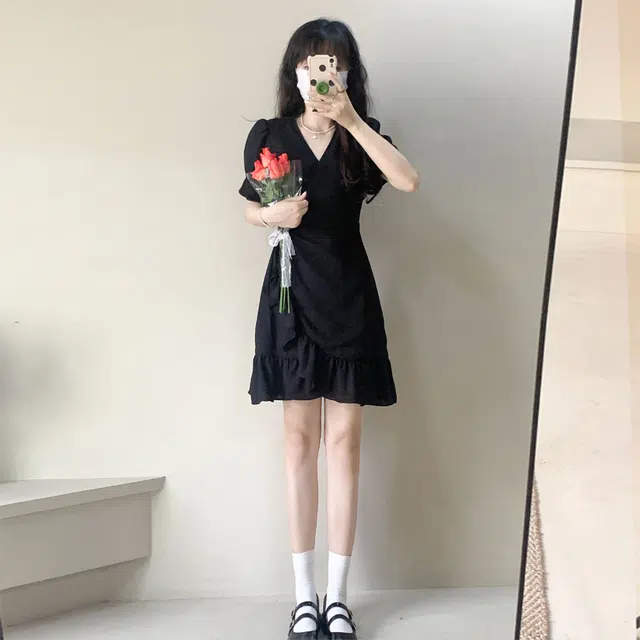 V