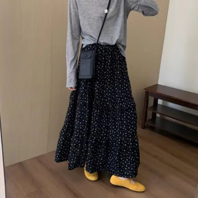 水中花 复古高腰显瘦碎花设计修身百搭垂感舒适休闲长裙 女款