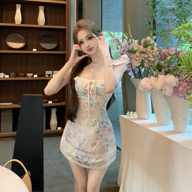 水中花 法式方领重工花色飞飞袖收腰气质短袖连衣裙 女款