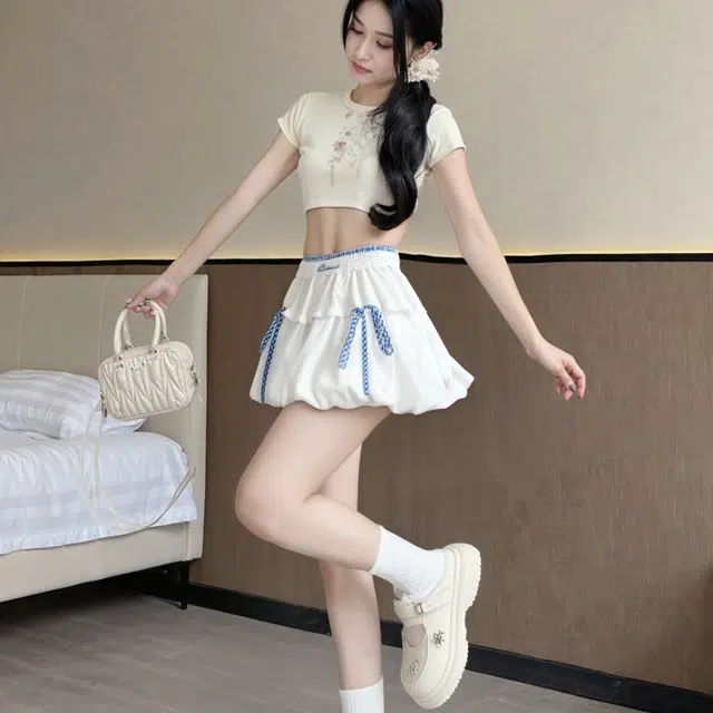 水中花 高腰抽绳短款花苞裙纯色半身裙休闲短裙 女款