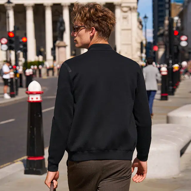 布先生 羊毛保暖真皮拼接纯色常规标准现代风夹克 男款