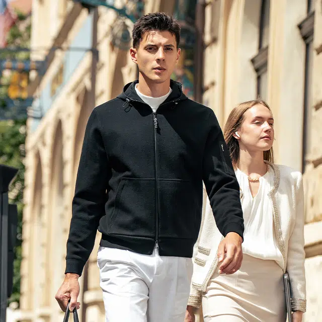 布先生 纯色减龄连帽外套常规现代风防风保暖夹克 男款