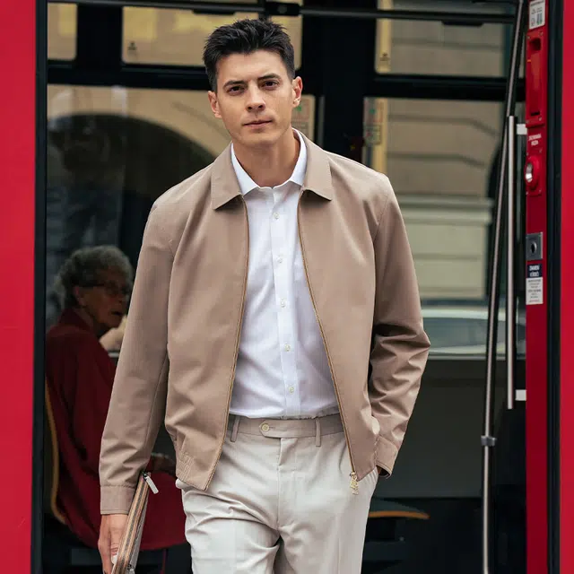 布先生 纯色挺括翻领松紧下摆隐形插袋速干长袖夹克外套 男款