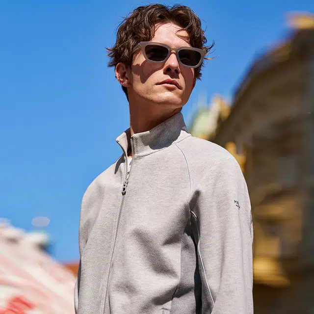 布先生 长袖运动风立领色块插肩袖标准休闲风夹克 男款