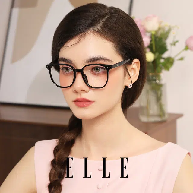 ELLE TR