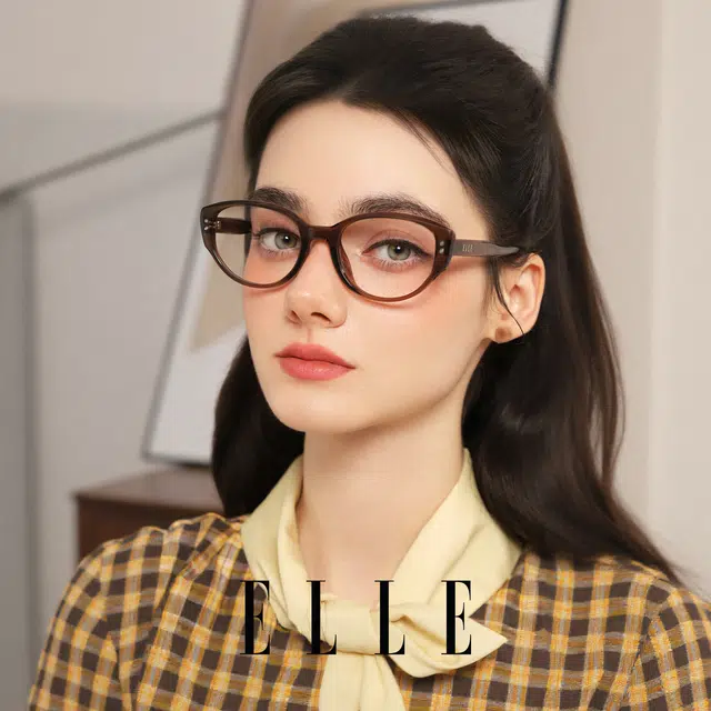 ELLE TR