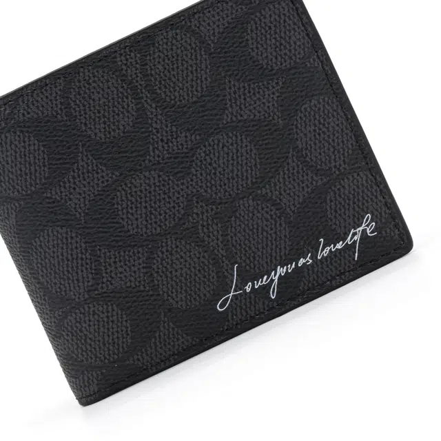 COACH Billfold Wallet 10