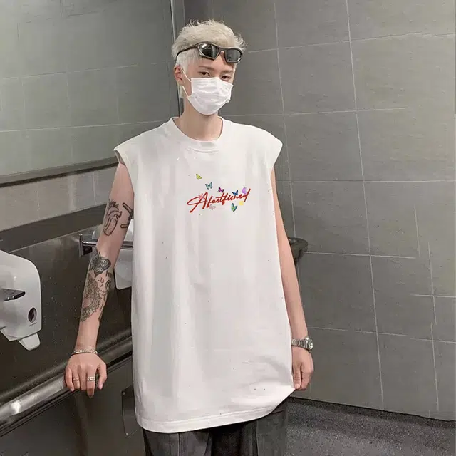 快鱼 美式复古满天星蝴蝶字母印花无性别主义休闲透气百搭宽松无袖圆领套头背心 男女同款