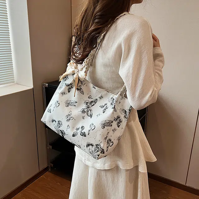 MOONDEMIMA PU