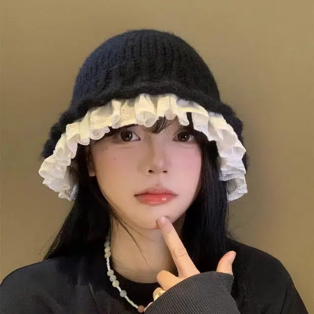 冠辉 蕾丝花边秋冬季保暖护耳盆帽时尚韩系显脸小针织蕾丝花边针织秋冬保暖显脸小帽子大头围 毛线 渔夫帽 女款