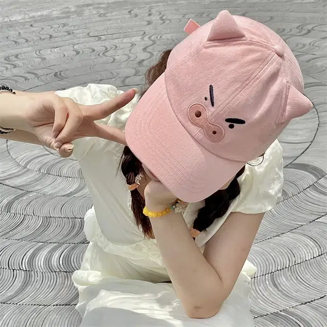 冠辉 可爱搞怪小猪猪可爱卡通时尚潮流硬顶立体大脸显脸小遮阳防晒帽时尚百搭甜美呆萌 棉 鸭舌帽 男女同款情侣款