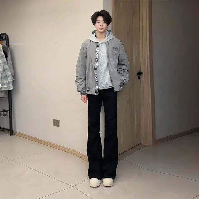 唐启 秋季美式高个子加长裤子修身窄版直筒弯刀微喇牛仔裤 男女同款