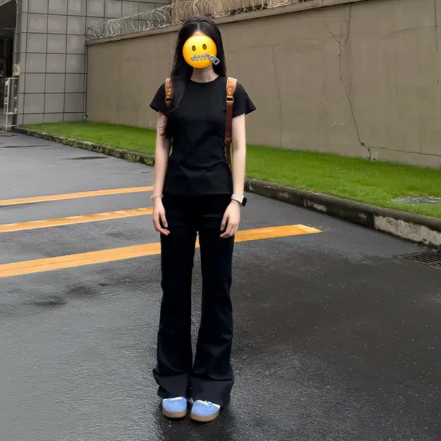 唐启 美式高街潮牌基础款弹力修身直筒微喇牛仔裤 男女同款