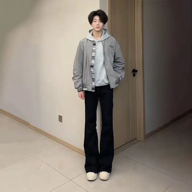 唐启 秋季美式高个子加长裤子修身窄版直筒裤弯刀微喇牛仔裤 男女同款