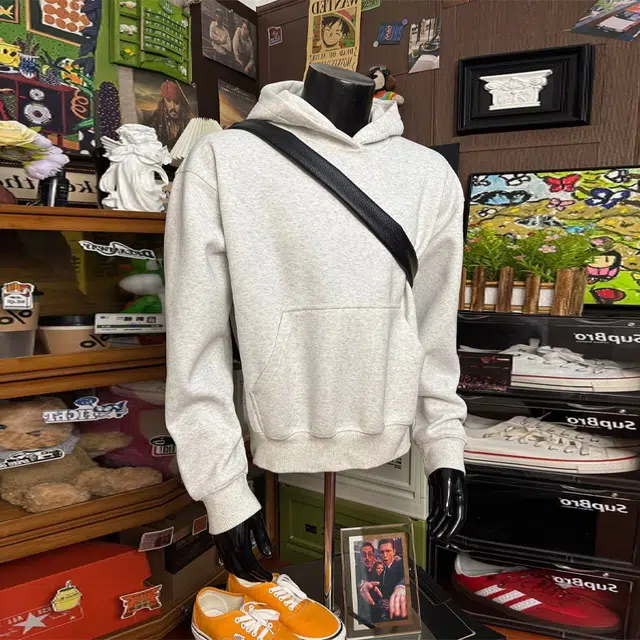 唐启 秋冬季硬挺质感叠穿上衣美式街头帽衫外套白花连帽卫衣 男女同款