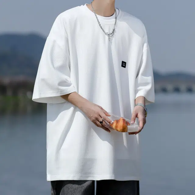 MARK WAFFLE T