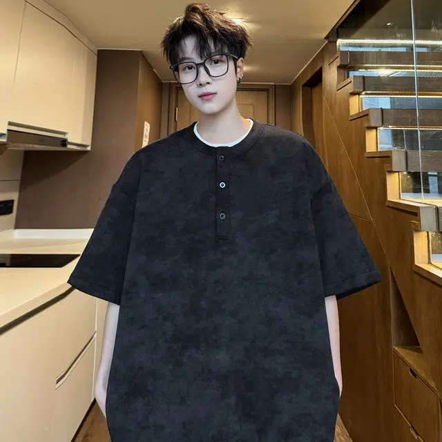 MARK WAFFLE T