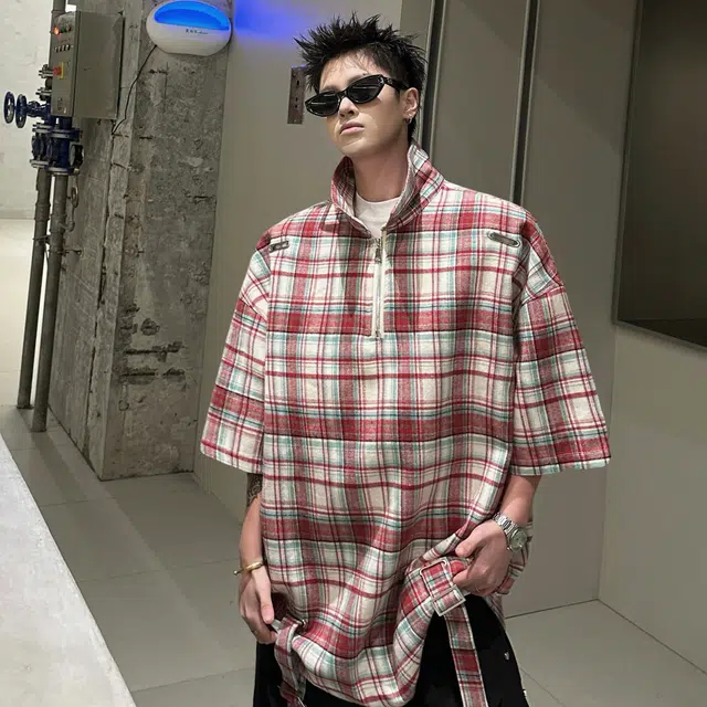 MARK WAFFLE T
