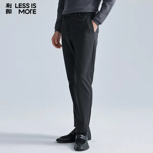 LESS IS MORE TR