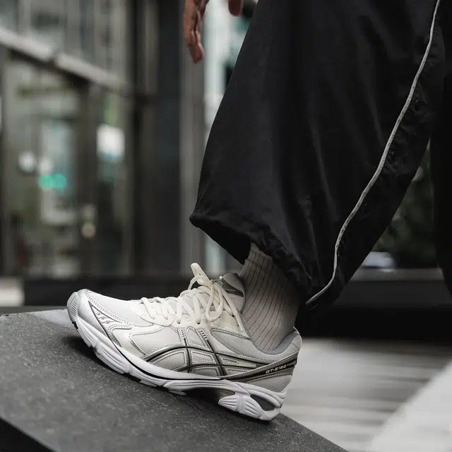 Asics GT-2160