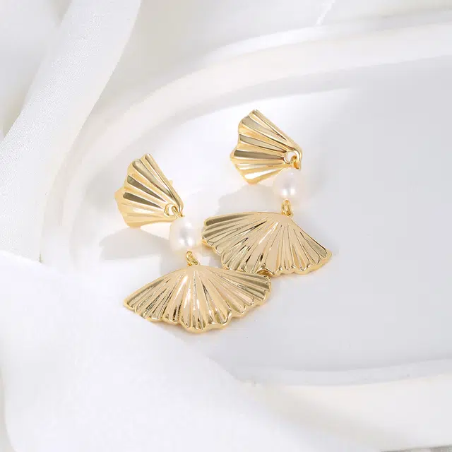 NGNATURAL GEMS