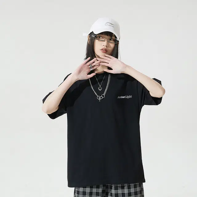 AMBER LIGHT T