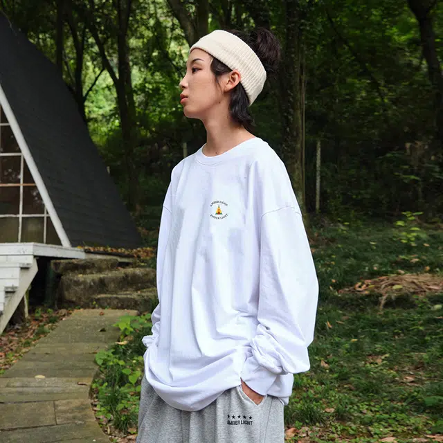 AMBER LIGHT T
