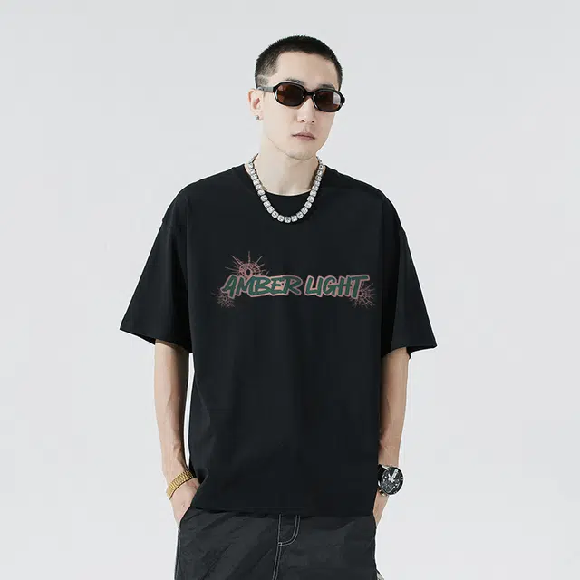 AMBER LIGHT T